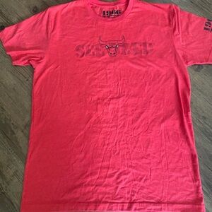 Red Men's T-Shirt Size L